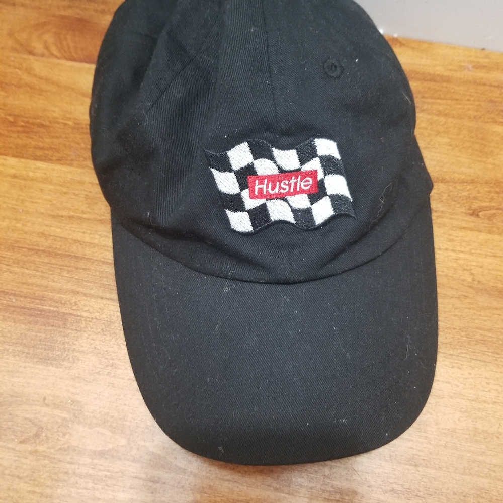 Carbon Elements Hustle Hat Black Checkered Flag